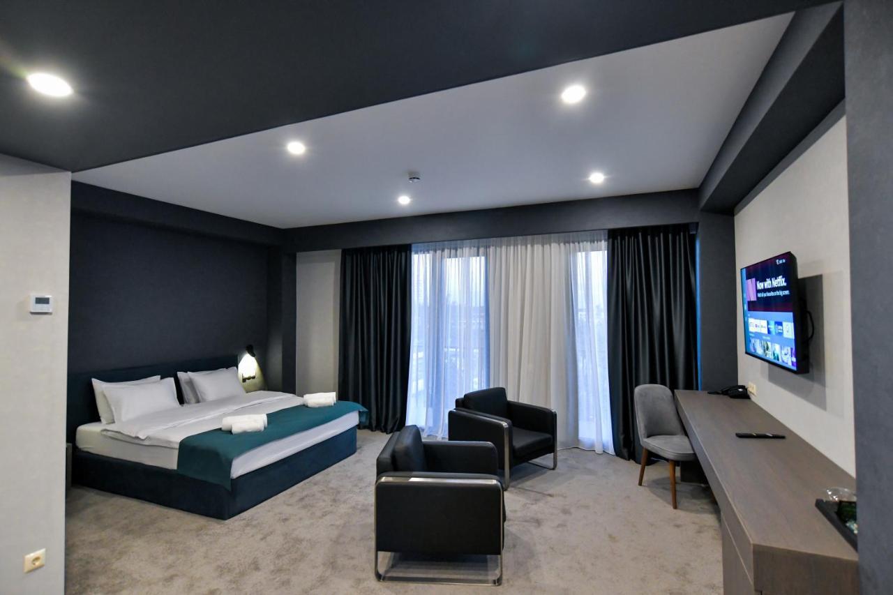West Inn Georgia Кутаїсі Екстер'єр фото