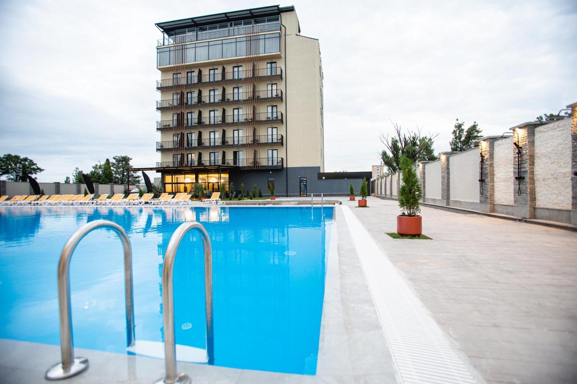 West Inn Georgia Кутаїсі Екстер'єр фото