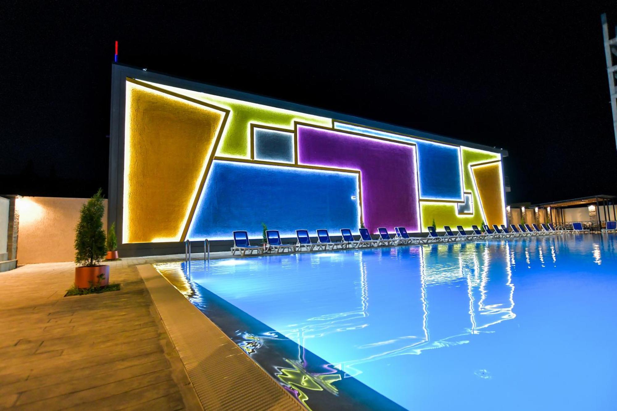 West Inn Georgia Кутаїсі Екстер'єр фото