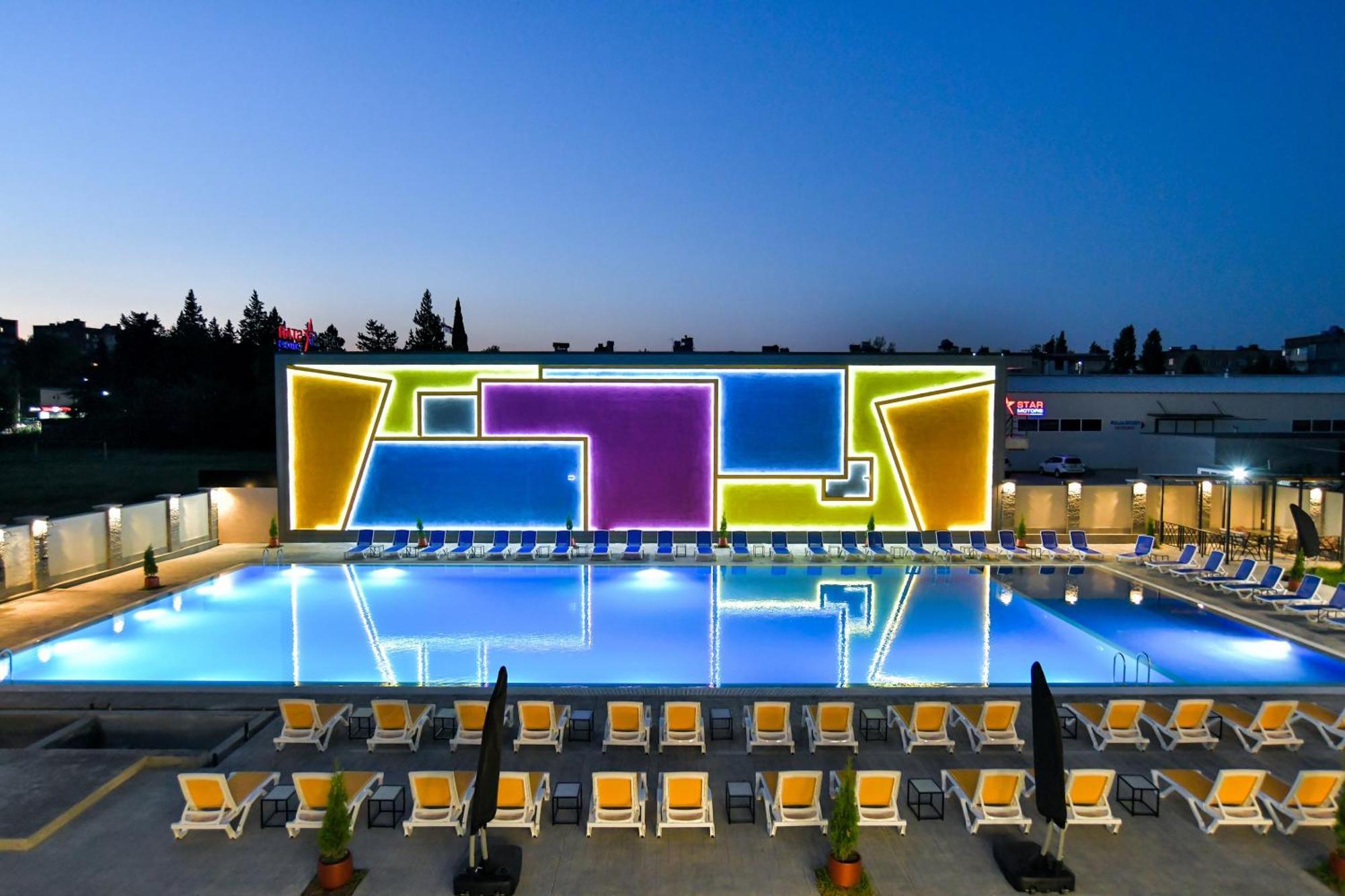 West Inn Georgia Кутаїсі Екстер'єр фото